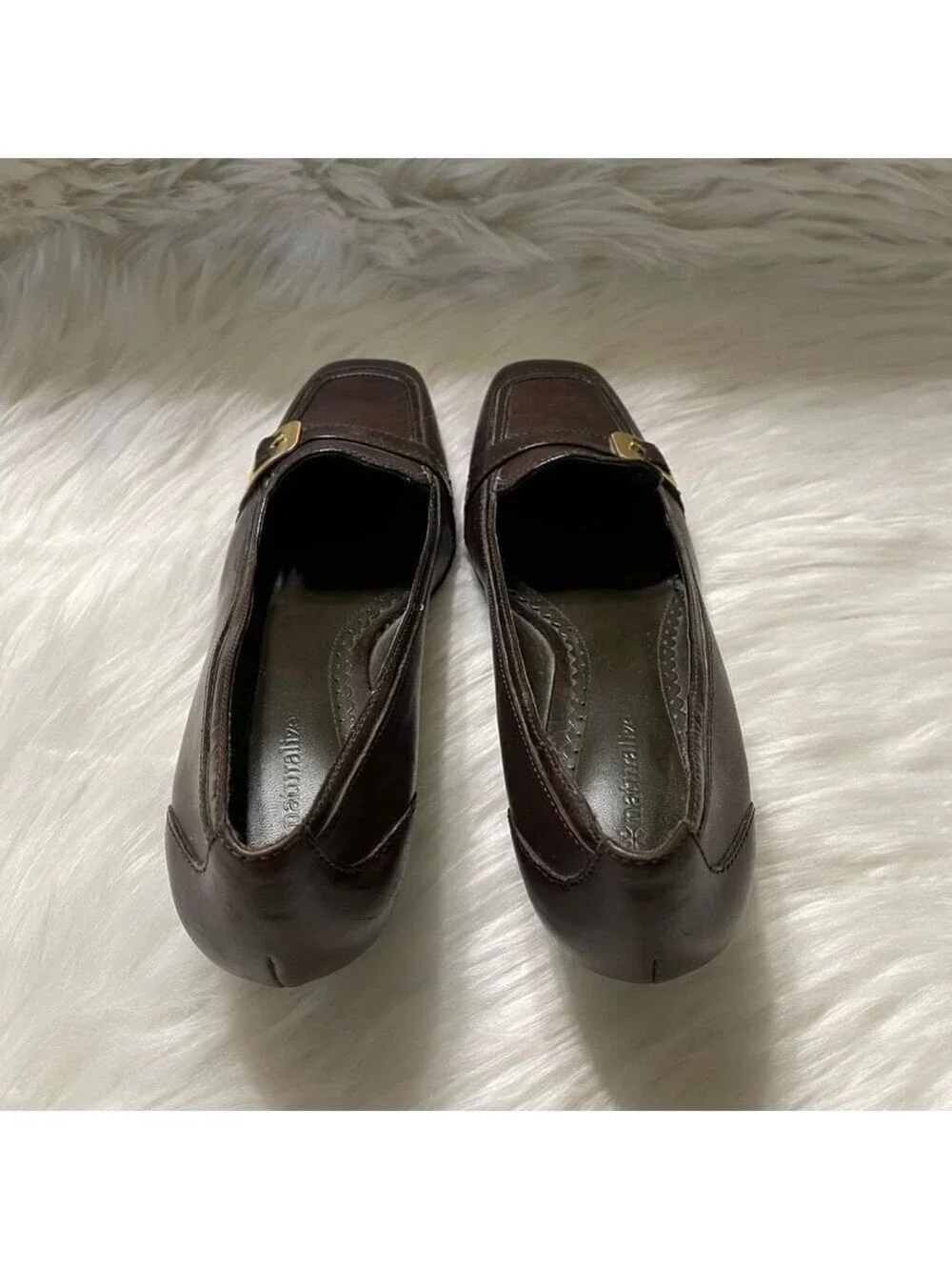 Naturalizer Brown Heels With Brass Buckle Size 7.5